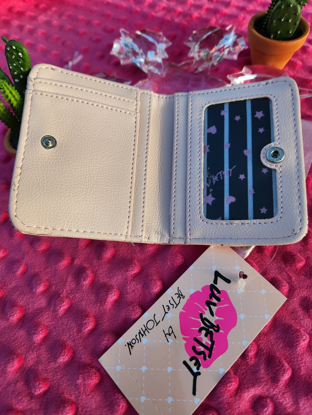 Betsey Johnson White Wallet with Red Heart Accent and Bow Print - Picture 3 of 4